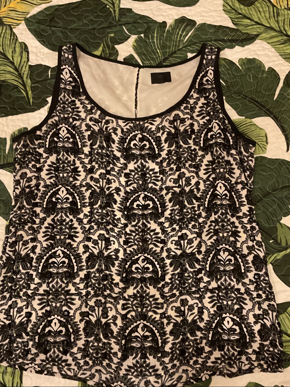 Banana Republic Beaded Sleeveless Black and White Embroidered Tank Top